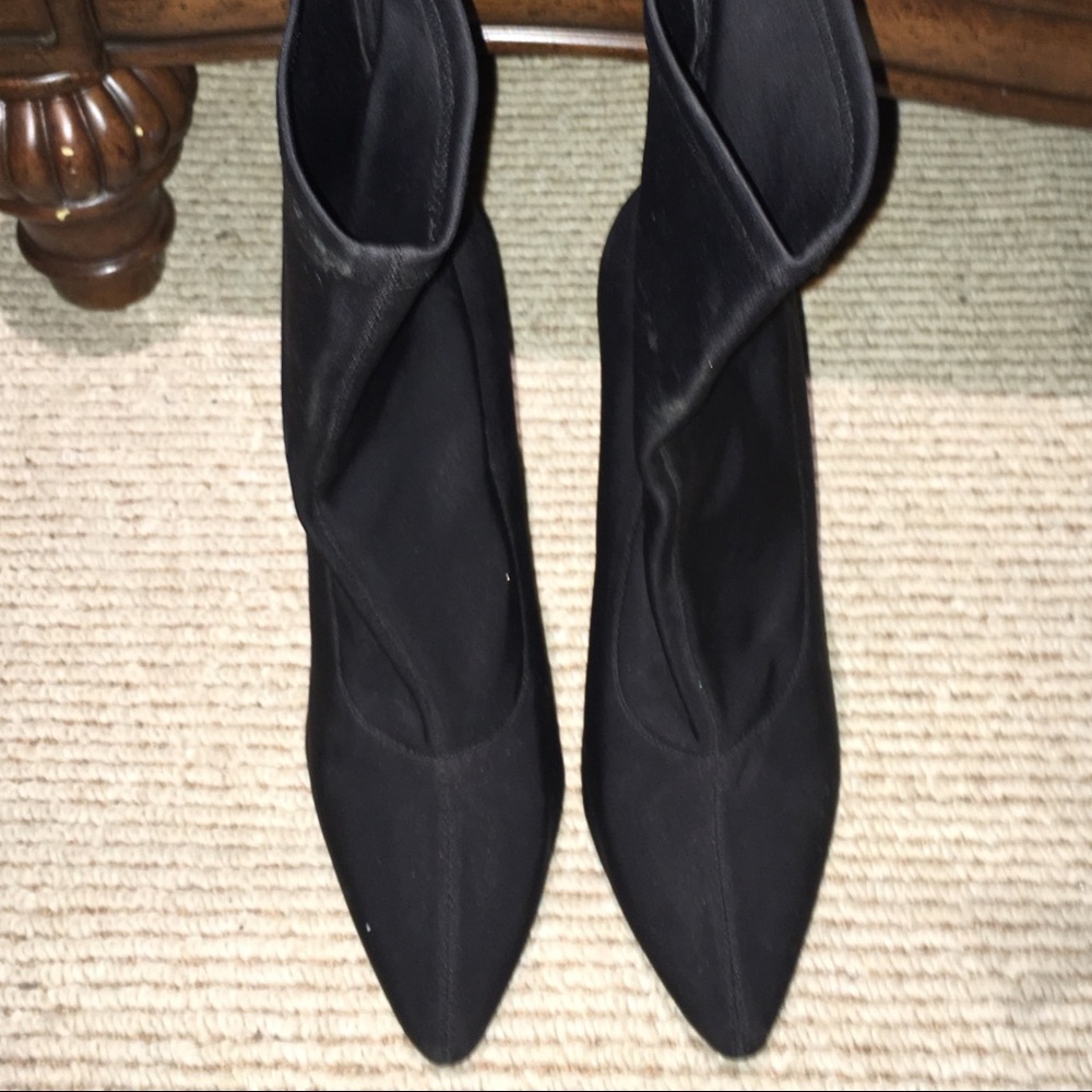 Black Woven Pointed Toe Ankle Booties